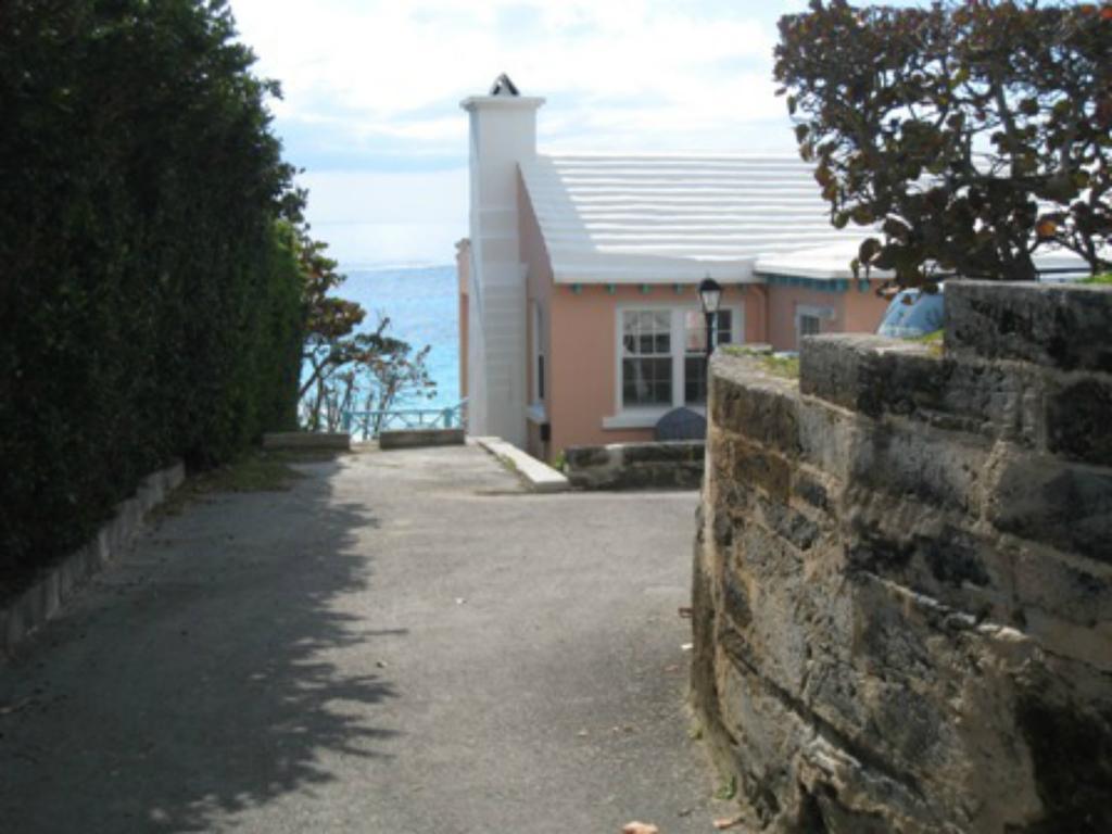 Grape Bay Cottages Mount Pleasant Exterior foto